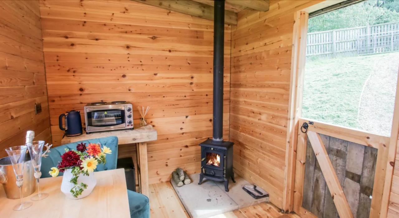 Shepherds Hut By Stepney Stays Scarborough Eksteriør bilde